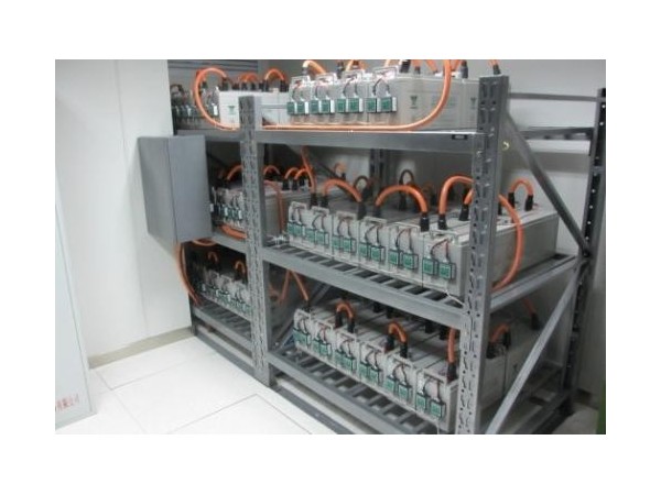 電池監(jiān)控系統(tǒng)對(duì)接機(jī)房環(huán)控還是BA？