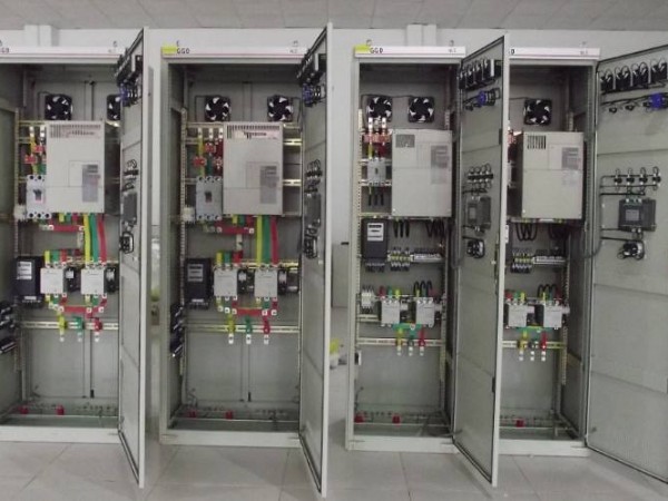 來看這一份低壓開關柜實時在線溫度監測系統