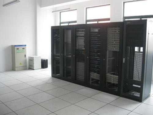 數(shù)據(jù)中心智能綜合監(jiān)控系統(tǒng)實時監(jiān)管設備