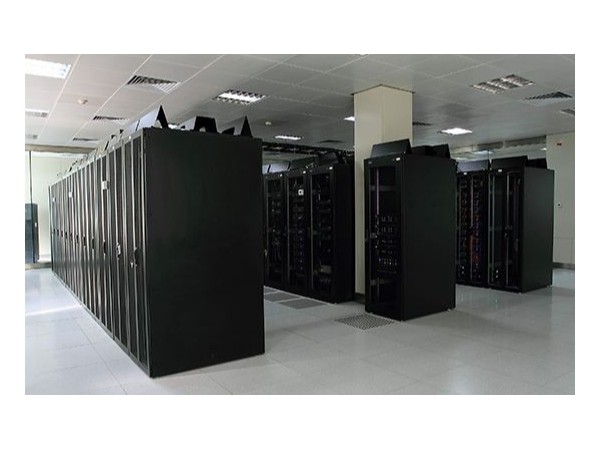 公安局信息機房運行維護系統(tǒng)解決方案，設備狀態(tài)實時展現(xiàn)